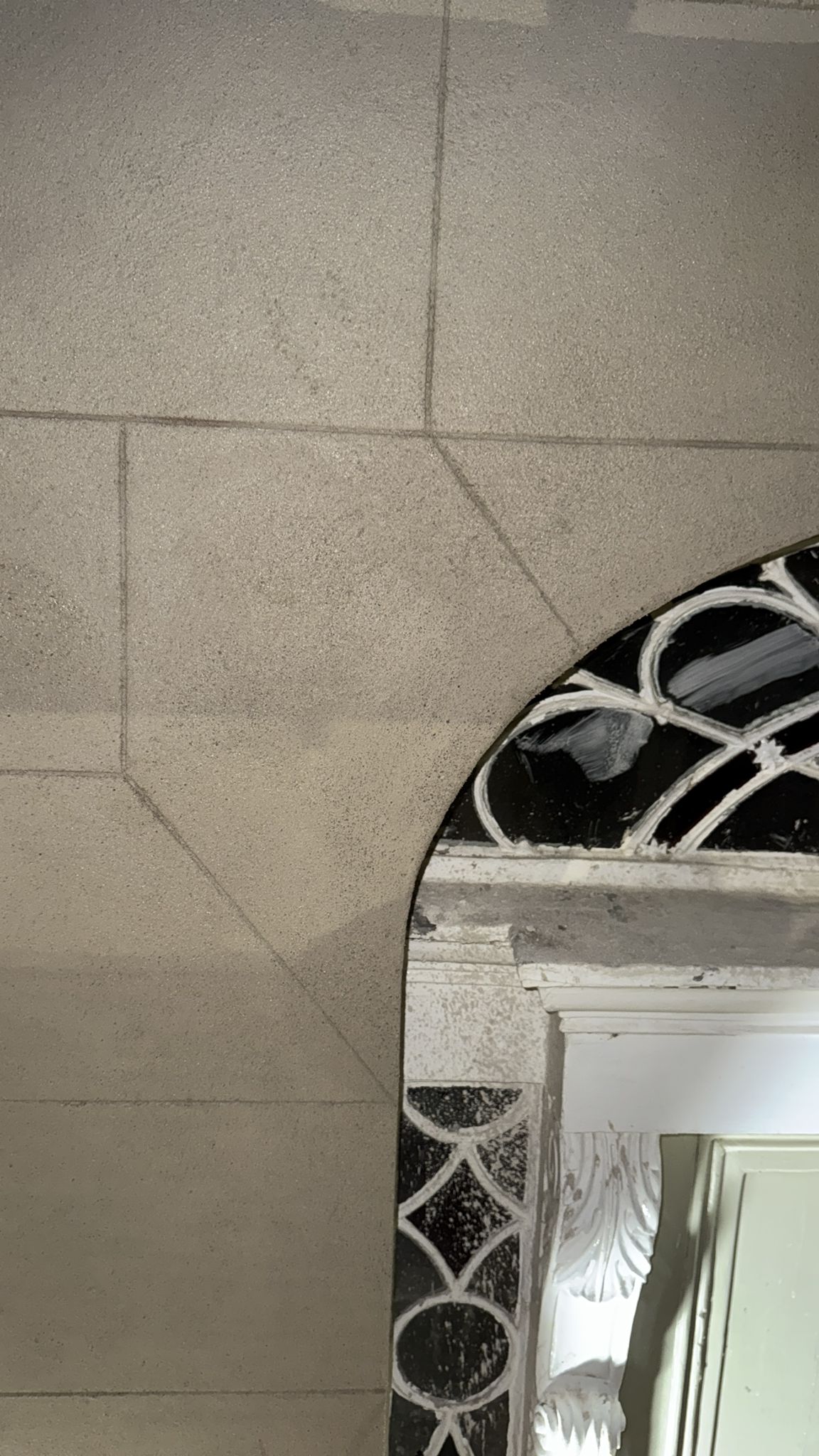 Ornamental stone-effect arch plastering by Causani Plastering Dublin